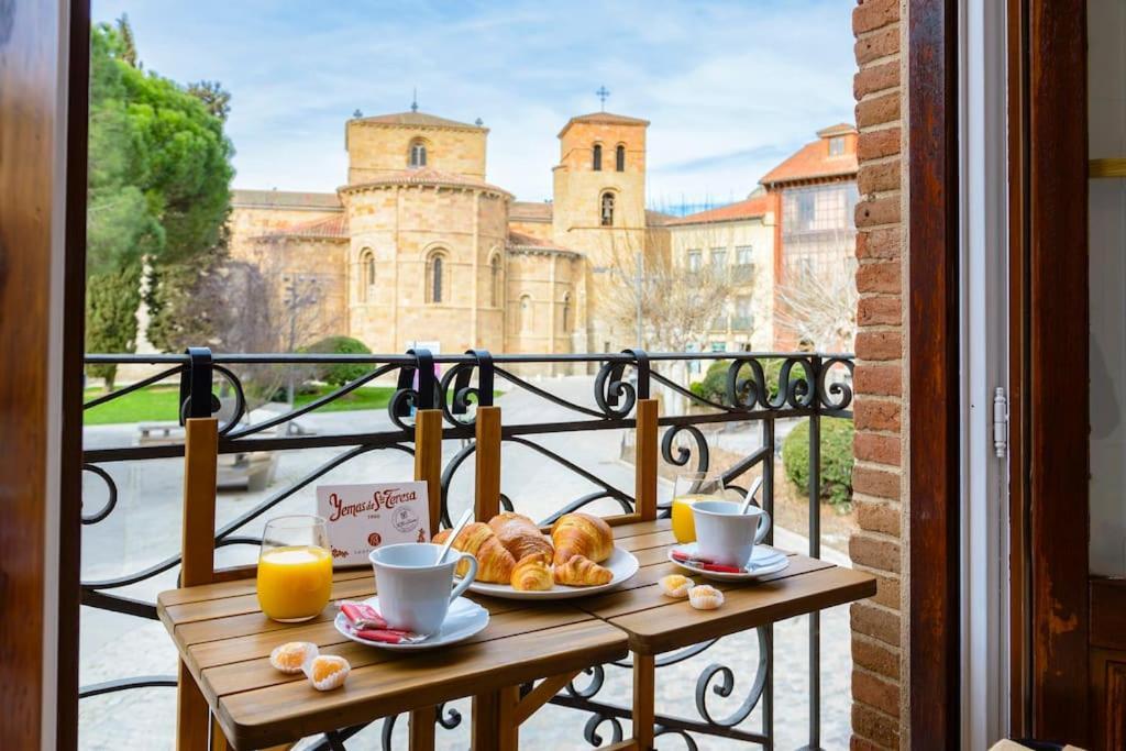 Appartement Balcony Of The I 1min To Avila's Alcazar *